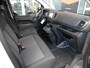 Peugeot e-Expert EV L3 75 kWh | Nieuwe auto | Volledig elektrisch | Achteruitrijcamera | Navigatie | Parkeersensoren achter | 3 zits | Mistlampen | Cruise control | Airco
