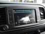 Peugeot e-Expert EV L3 75 kWh | Nieuwe auto | Volledig elektrisch | Achteruitrijcamera | Navigatie | Parkeersensoren achter | 3 zits | Mistlampen | Cruise control | Airco