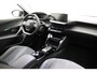 Peugeot 2008 1.2T 130pk Automaat Allure Pack | Achteruitrijcamera | Lichtmetalen velgen | Gris Platinium | Navigatie | Keyless Start | LED koplampen