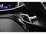 Peugeot 2008 1.2T 130pk Automaat Allure Pack | Achteruitrijcamera | Lichtmetalen velgen | Gris Platinium | Navigatie | Keyless Start | LED koplampen