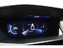 Peugeot 2008 1.2T 130pk Automaat Allure Pack | Achteruitrijcamera | Lichtmetalen velgen | Gris Platinium | Navigatie | Keyless Start | LED koplampen
