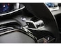 Peugeot 2008 1.2T Automaat Allure Pack | Navigatie | Achteruitrijcamera | Keyless Start | LED | Parkeerensoren | Climate Control