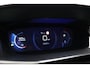 Peugeot 2008 1.2T Automaat Allure Pack | Navigatie | Achteruitrijcamera | Keyless Start | LED | Parkeerensoren | Climate Control