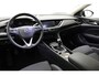 Opel Insignia Sports Tourer 1.5 CDTI Business Elegance | Navigatie systeem | Apple carplay- Android auto | AGR comfort stoelen | Trekhaak | Camera achter | Climate control | Winterpakket | Verwarmd voorruit |