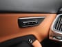 Jaguar E-Pace 2.0 P300 AWD R-Dynamic HSE | PANORAMADAK | HEAD UP DISPLAY | LEDER | MERIDIAN AUDIO | ELEKTRISCHE VOORSTOELEN MET GEHEUGEN | 360-CAMERA | ELEKTRISCHE ACHTERKLEP | ADAPTIVE CRUISE CONTROL | STOELVERWARMING V+A | STOELVENTILATIE |