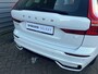 Volvo XC60 T6 Plug-in hybrid AWD Ultimate Dark / 20 '' Velgen / Head-up Display / Blis / Semi elektrisch trekhaak /