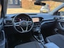 Volkswagen T-Cross CARAT / Luxe / LED / 18 Inch / Navi / Digitaal dashboard /