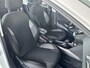 Peugeot 2008 1.2 PureTech Blue Lion Panoramadak | Carplay | Navi | NAP.