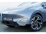 Lynk & Co 02 272PK 66KWh More, 360 Graden Camera, Harman Kardon, Panoramadak, Elektrisch bedienbare voorstoelen met geheugen, Keyless Entry, Getint glas, Adaptieve Cruise Control, Dodehoekassistent, Sfeerverlichting, Stuurwielverwarming, Stoelverwarming