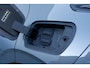 Lynk & Co 02 272PK 66KWh More, 360 Graden Camera, Harman Kardon, Panoramadak, Elektrisch bedienbare voorstoelen met geheugen, Keyless Entry, Getint glas, Adaptieve Cruise Control, Dodehoekassistent, Sfeerverlichting, Stuurwielverwarming, Stoelverwarming