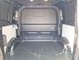 Ford E-Transit Custum 320 L1H1 Sport 65 kWh DC | Dubbele Schuideur | Camera | Trekhaak | 17" Lichtmetaal | Halfleer bekleed | Led verlichting | El. Verst. bestuurdersstoel| Apple Carplay&Android Auto |