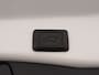 Toyota RAV4 2.5 Hybrid AWD Bi-Tone Limited | Camera | Parkeersensoren | Stoel en stuurwiel verwarmd | Half leder |