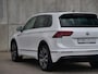 Volkswagen Tiguan 2.0 TSI 4Motion Highline | R-line | panorama | leder | keyless go&entry.