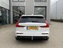 Volvo V60 2.0 B3 Business Pro | NL Auto/2e Eig./Leder/Navi/Panodak/El.Trekhaak/19"/Adapt.Cruise/Apple CarPlay-Android Auto