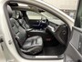 Volvo V60 2.0 B3 Business Pro | NL Auto/2e Eig./Leder/Navi/Panodak/El.Trekhaak/19"/Adapt.Cruise/Apple CarPlay-Android Auto