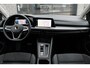 Volkswagen Golf 1.5 eTSI Style / Carplay / Panoramadak / Stoelverwarming