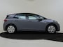 Volkswagen ID.3 Pure 45 kWh | Navigatie | Adaptieve cruise control | CarPlay | Sfeerverlichting | Voorklimatisering | Parkeersensoren | Draadloze telefoonlader |