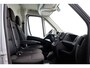Peugeot Boxer 2.2 BlueHDi 140pk L2H2 Premium Airco/Navi/Camera 01-2022