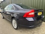 Volvo S80 2.4 D5 Summum INCL 2 Setten velgen Automaat Nieuwe apk !