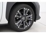 Toyota bZ4X Premium 71 kWh | 20 inch | 360 camera | Matrix LED | JBL | Dodehoek detectie | Navigatie | Leder
