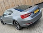 Skoda Superb 1.5 TSI Business Edition | LED | Canton | Navigatiesysteem | Elektrisch verstelbare bestuurdersstoel | Virtual cockpit | Stoelverwarming voor en achter | Cruise control adaptief | Getint glas
