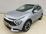 Kia Sportage 1.6 T-GDi Plug-in Hybrid AWD DynamicPlusLine Let op auto rijdt momenteel ! Km stand kan iets varieeren | Informeer altijd even wanneer de auto weer aanwezig kan zijn.