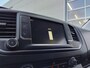 Opel Vivaro-e L3 75 kWh 136pk AUTOMAAT | ACTIE OP = OP! | NAVI | Multimedia | Apple Carplay | Android Auto | Parkeersensoren achter | Bestuurdersstoel comfort | Bank voorpassagiers met opbergruimte| ECall pakket met geprogrammeerd voorverwarmen | Laadkabel | Reservewiel | van €48.669 voor €32.300 ex. BTW | N305013