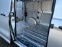 Volkswagen Transporter 2.0 TDI L1H1 28 Life BPM Vrij | PDC V+A | Achteruitrijcamera | Bijrijdersbank | Apple Carplay |