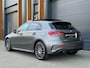 Mercedes-Benz A-klasse 250 e Premium AMG Edition Matgrijs 360 Camera, Pano, Burmester, Sfeerverlichting etc.