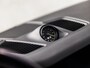 Porsche Cayenne 3.0 E-Hybrid 463Pk (PANORAMADAK, SPORTCHRONO PAKKET, ORG NEDERLANDS, SFEERVERLICHTING, 14 WEGEN SPORTSTOELEN, KEYLESS, LUCHTVERING, APPLE CARPLAY, DAB+, STUURWIEL VERWARMD, NIEUWSTAAT)