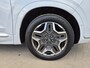 Hyundai Santa Fe 1.6 T-GDI PHEV Premium Plus Sky 7p. Automaat / 7 persoons / HUD / Glazen schuif- en kanteldak / Rondomzicht camera / Krell Premium Audio / Lichtmetalen wielen 19“ /