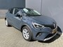 Renault Captur 1.0 TCe 100 Bi-Fuel Business Zen G3 uitgerust met comfort en parking pakket met o.a. Climate control - Cruise control - Parkeersens. V+A - Navi full map - A-uitrijcamera - LED verlicht. - Trekhaak - Regensensor - rijstrook sensor - hill hold