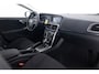 Volvo V40 1.5 T2 Kinetic Automaat ✅ 1e Eigenaar *HEMELVAART OPEN v.a 11u tot 17u*