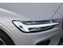 Volvo V60 T6 Plug-in hybrid AWD Plus Dark | Keyless | Pano | Trekhaak | Stoel/Stuurverwarming |