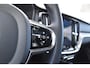 Volvo V60 T6 Plug-in hybrid AWD Plus Dark | Keyless | Pano | Trekhaak | Stoel/Stuurverwarming |