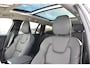 Volvo V60 T6 Plug-in hybrid AWD Plus Dark | Keyless | Pano | Trekhaak | Stoel/Stuurverwarming |