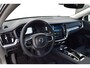 Volvo V60 T6 Plug-in hybrid AWD Plus Dark | Keyless | Pano | Trekhaak | Stoel/Stuurverwarming |