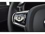 Volvo V60 T6 Plug-in hybrid AWD Plus Dark | Keyless | Pano | Trekhaak | Stoel/Stuurverwarming |
