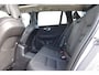 Volvo V60 T6 Plug-in hybrid AWD Plus Dark | Keyless | Pano | Trekhaak | Stoel/Stuurverwarming |