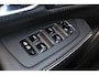 Volvo S90 T8 AWD Ultimate Dark - LONG RANGE - Luchtvering - IntelliSafe Assist & Surround - 360º Camera - Bowers & Wilkins audio - Verwarmde voorstoelen, stuur & achterbank - Parkeersensoren voor & achter - Elektr. bedienb. voorstoelen met geheugen - Head up display - Extra getint glas - 20' LMV