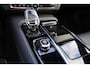 Volvo S90 T8 AWD Ultimate Dark - LONG RANGE - Luchtvering - IntelliSafe Assist & Surround - 360º Camera - Bowers & Wilkins audio - Verwarmde voorstoelen, stuur & achterbank - Parkeersensoren voor & achter - Elektr. bedienb. voorstoelen met geheugen - Head up display - Extra getint glas - 20' LMV