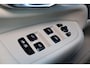 Volvo XC90 T8 Recharge AWD Ultimate Bright - LONG RANGE - Luchtvering - Panorama/schuifdak - IntelliSafe Assist & Surround - 360º Camera - Bowers & Wilkins audio - Verwarmde voorstoelen, stuur & achterbank - Parkeersensoren voor & achter - Elektr. bedienb. voorstoelen met geheugen - Head up display - Draadloze tel. lader - Standkachel - Extra getint glas - Elektr. inklapbare trekhaak - 21' LMV