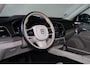 Volvo XC90 T8 Recharge AWD Ultimate Bright - LONG RANGE - Luchtvering - Panorama/schuifdak - IntelliSafe Assist & Surround - 360º Camera - Bowers & Wilkins audio - Verwarmde voorstoelen, stuur & achterbank - Parkeersensoren voor & achter - Elektr. bedienb. voorstoelen met geheugen - Head up display - Draadloze tel. lader - Standkachel - Extra getint glas - Elektr. inklapbare trekhaak - 21' LMV