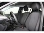 Peugeot 208 1.2 PureTech 75 Style | Parkeer sensor achter | Apple carplay | Led koplampen | Airco | Cruise control | DAB |