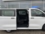 Volkswagen e-Transporter Kombi L1 64 kWh | 136PK | 9 Persoons | Trekhaak