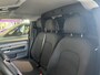 Volkswagen ID. Buzz Cargo Bedrijfswagens Bulli edition Elektromotor 210 kW (286 pk) 79 kWh | Open & Close Pakket | Hoge scheidingswand met vaste ruit en dimbare binnenspiegel | Trekhaak, elektrisch uitklapbaar, mechanisch inklapbaar | Verlichte strip tussen koplampen inclusief verlichte handgrepen |