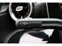 Mercedes-Benz A-klasse 200 Launch Edition Automaat LED, Apple Carplay, Lane Assist, Camera, Climate, PDC