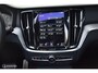 Volvo S60 2.0 B5 250pk R-Design mild hybrid Panorama dak 18inch