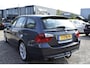 BMW 3-Serie Touring 325i Business Line youngtimer