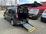 Ford Tourneo Connect Compact Titanium - Rolstoelauto - Rolstoelvervoer - Full Option - Slechts 25.000 km !! - 1e Eigenaar